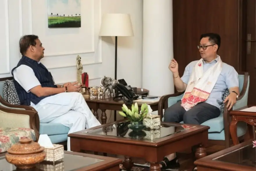 দিল্লীত কেন্দ্ৰীয় মন্ত্ৰী কিৰেন ৰিজিজুক সাক্ষাৎ মুখ্যমন্ত্ৰী হিমন্ত বিশ্ব শৰ্মাৰ