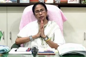 “তেওঁলোকে বিচাৰিছিল মোৰ হাৰ্ট এটেক হওক, কিন্তু…”; বিদ্ৰোহৰ মাজতে বিজেপিক তীব্ৰ সমালোচনা মমতা বেনাৰ্জীৰ