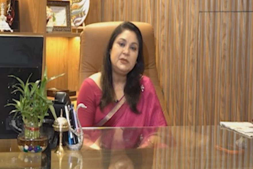 উজনি অসমৰ বান পীড়িতৰ কাষত প্ৰাইড ইষ্ট এণ্টাৰটেইনমেণ্ট
