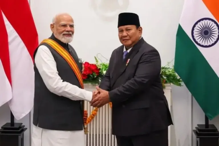 ব্ৰাহ্মোছৰ পৰা IIM কেম্পাছলৈ… প্ৰধানমন্ত্ৰী মোদীৰ ভ্ৰমণকালত ভাৰত-ইণ্ডোনেছিয়াৰ ঐতিহাসিক চুক্তি