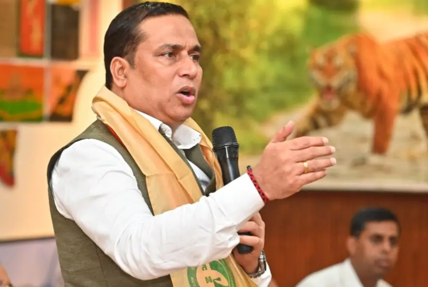 কাজিৰঙাৰ সুৰক্ষা আৰু পৰ্যটন সন্দৰ্ভত মন্ত্ৰী জয়ন্ত মল্ল বৰুৱাৰ গুৰুত্বপূৰ্ণ পৰ্যালোচনা