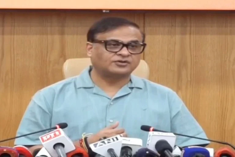 মন্ত্ৰীৰ কন্যাৰ CJP-ৰ প্ৰতিবাদত অংশগ্ৰহণক লৈ মুখ্যমন্ত্ৰীৰ প্ৰতিক্ৰিয়া
